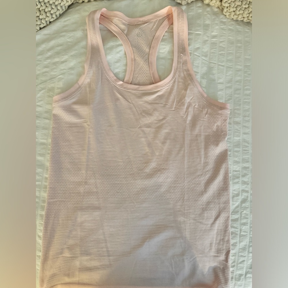 LULULEMON SWIFTLY TANK RACERBACK TANK STRAWBERRY MILKSHAKE SIZE 6